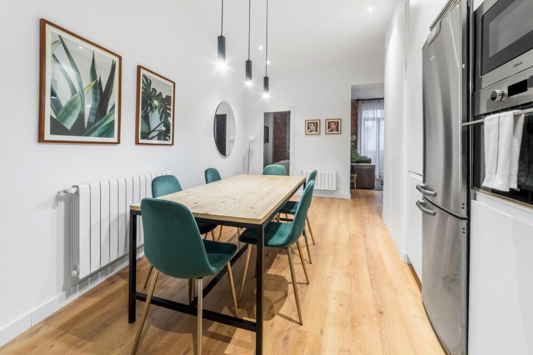 2 Bedrooms 1 Bathroom Furnished - Centro - Equipped & Stylish - Minty Stay Madrid Eksteriør bilde